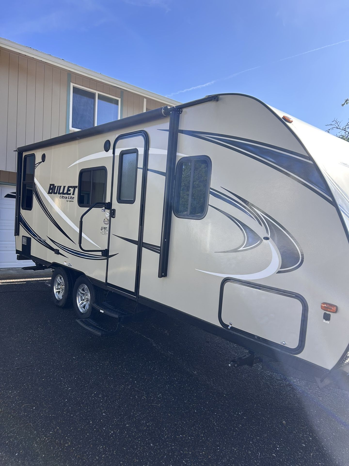 2017 Keystone Bullet 21RUDWE
