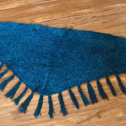  New David and Young triangle fringe scarf  72" L