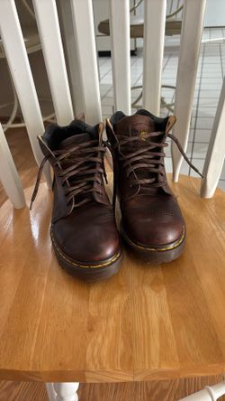 Dr Marten Boots