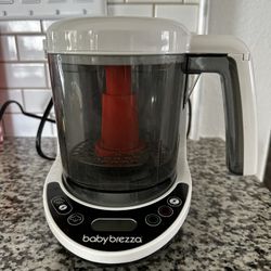 Baby Brezza Food Maker Deluxe 