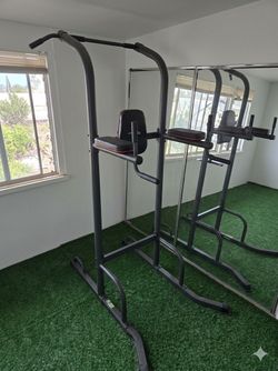 MaxKare Multi-Function Power Tower