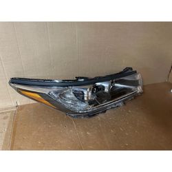 2017 2019 Toyota Highlander Right Passenger Side Headlight LED DRL 