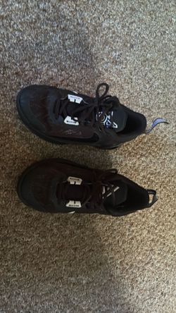 Nike Giannis Immortiality 2s Size 5 y