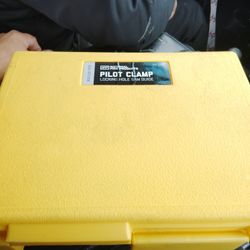 Pilot Clamp Set