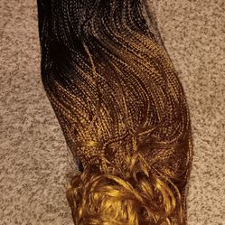 Human hair braided with two tone