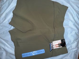 Gap fit active shorts
