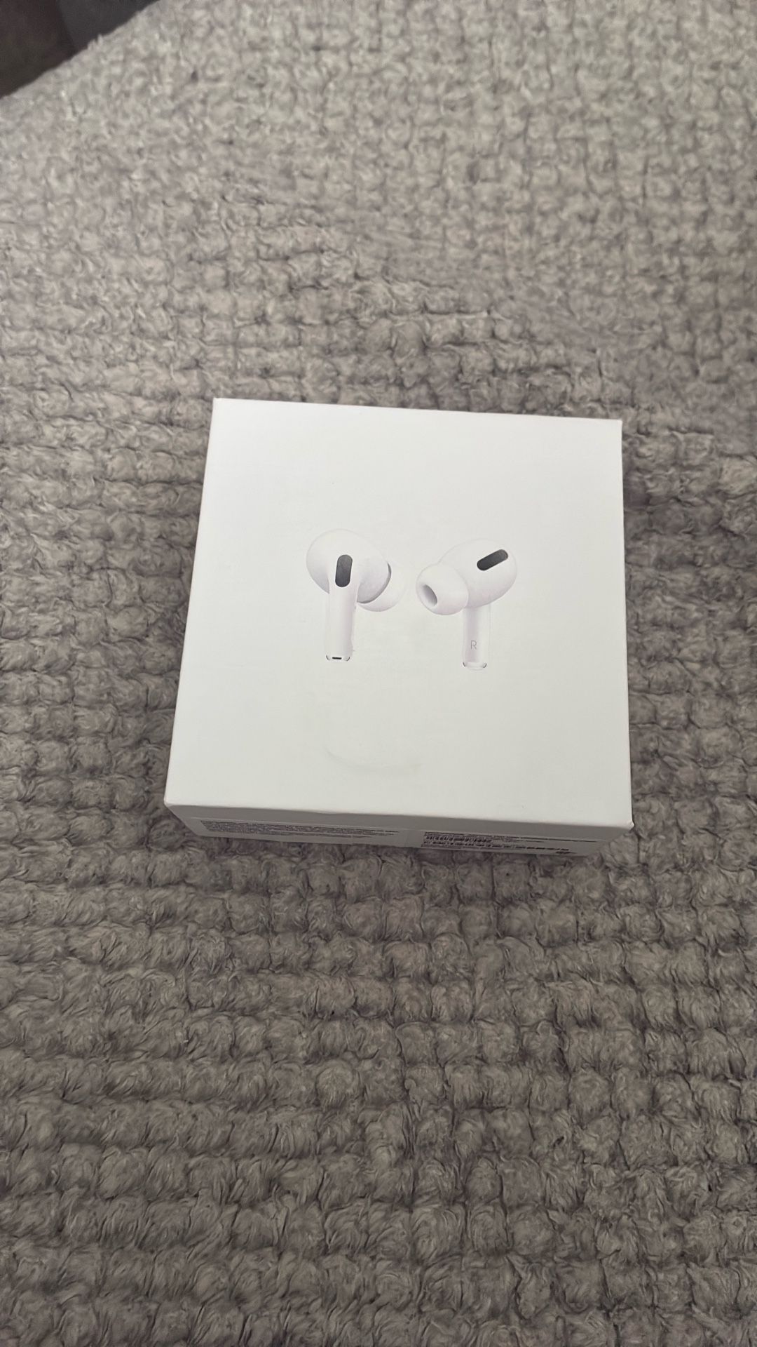 AirPods