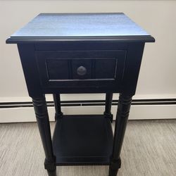 Black Night Stand/End Table