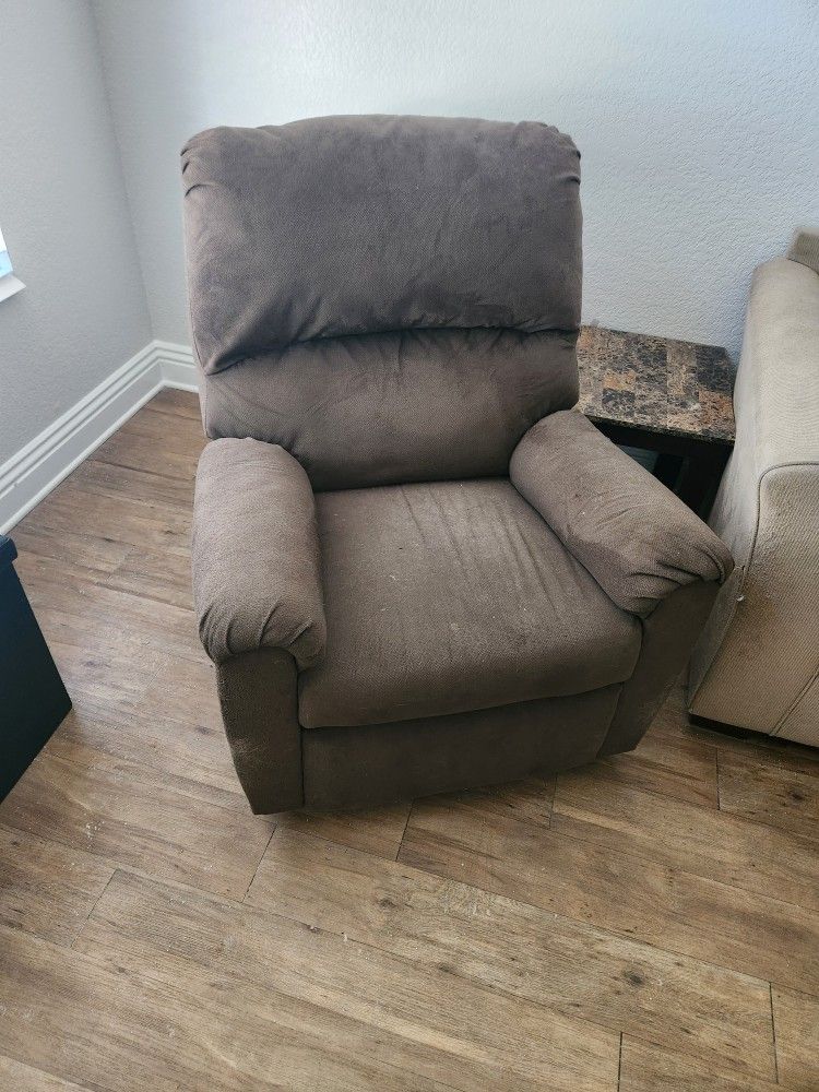 FREE Recliner