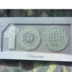 Disney Pin 100 Anniversary Jumbo 100 LE Set