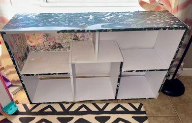 Kids Unique design cube shelf