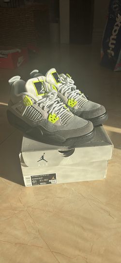 Air Jordan 4 Retro (GS)