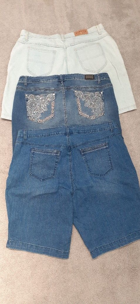 Womens Bermuda Shorts (Bundle)