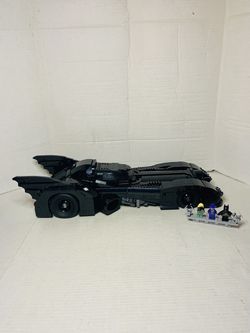 BRAND NEW and FACTORY SEALED BATMAN LEGO SET 76139, 1989 BATMOBILE
