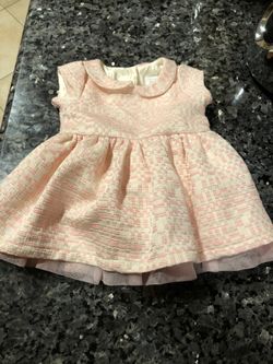 The children’s place baby girl dress size 0/3 months (good for Easter)