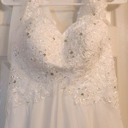Wedding/White Dress