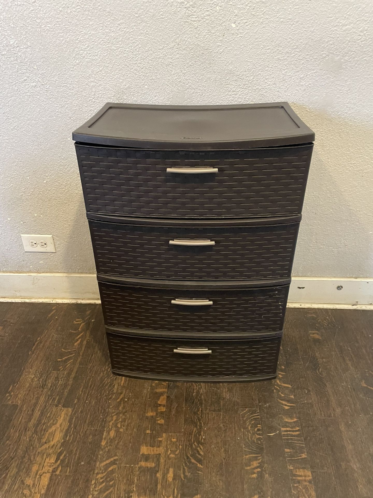 Sterilite Storage Drawer, 4 Drawer Plastic Weave Wide Tower with Pull Handles, Brown