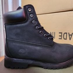 All Black Timberland Boots