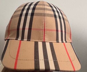 Burberry Check Cotton Baseball Cap Toddler/Big kid(Large) PRICE IS FIRM