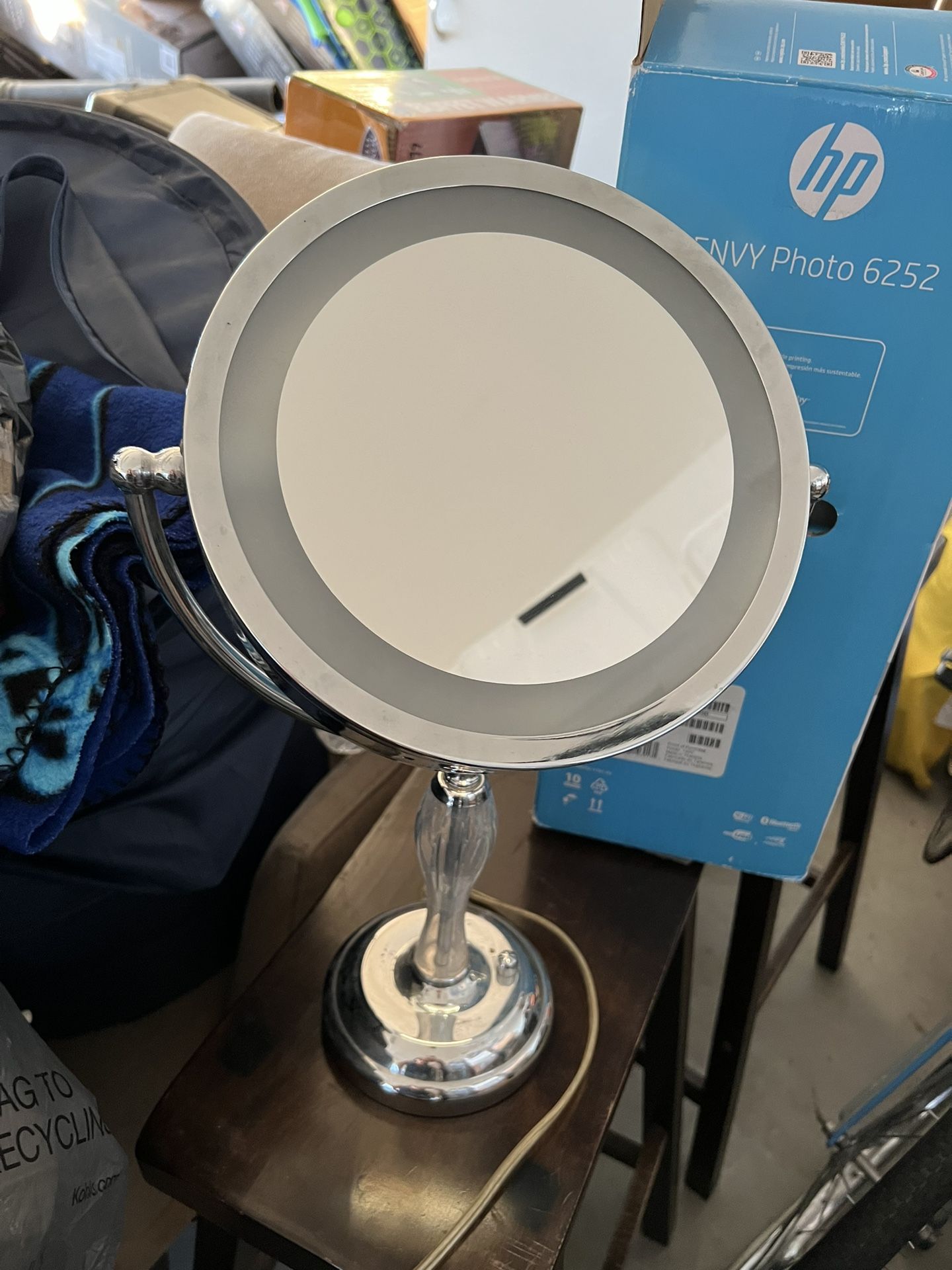 Make Up Mirror