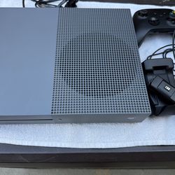 X Box One S