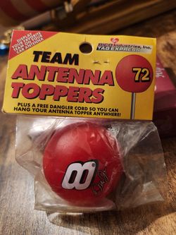 Antenna Topper