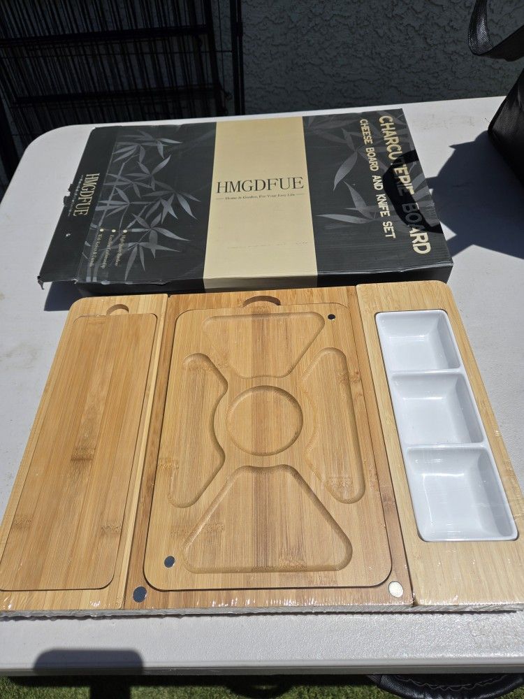 Chacuterie Board & Knife Set