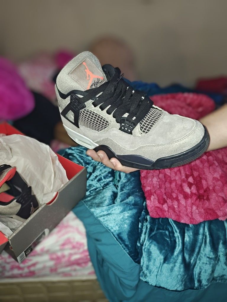 Jordan 4 Tuape Haze