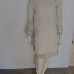 Pakistani and Indian Dress