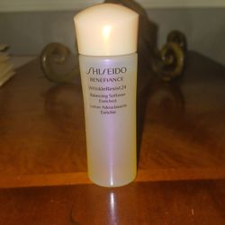 New Shiseido Benefiance WrinkleResist24 Balancing Softener Enriched-.84 oz/25ml X2