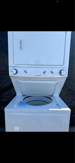(Free Delivery)Frigidaire Stacked Washer and Dryer