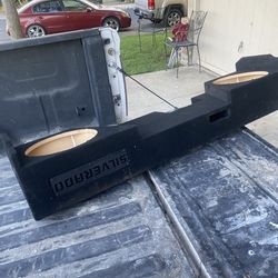2014 double cab gmc/Silverado speaker box