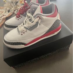 Jordan 3 Fire Red