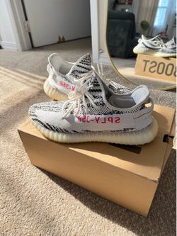 ADIDAS YEEZYS ZEBRA SIZE 12
