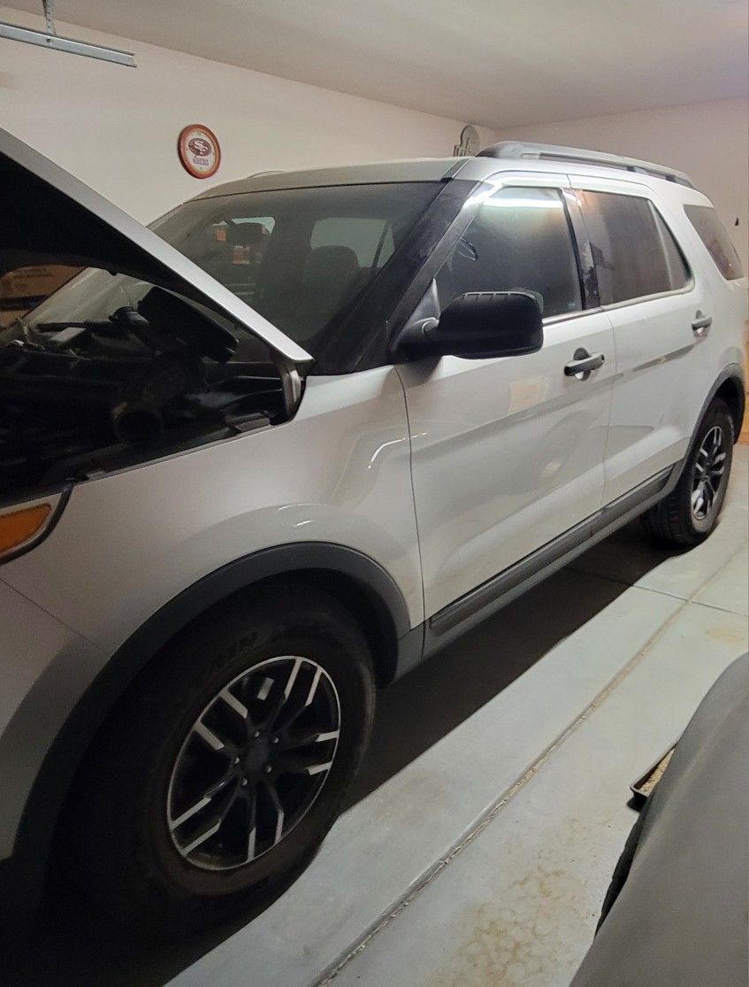 2012 Ford Explorer