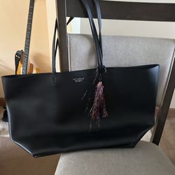 Tag Sale