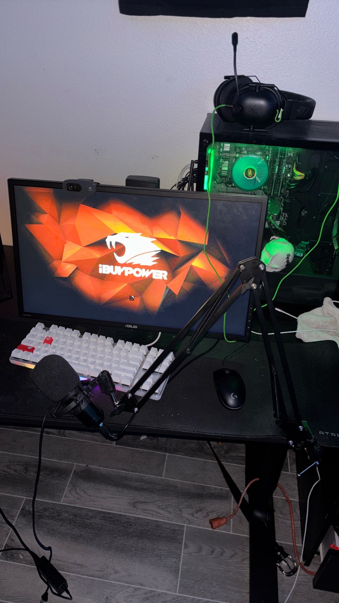 Full Gaming Pc Setup