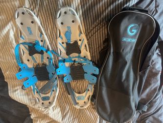 Snowshoes 35