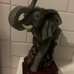 Unique. Elephant Decor
