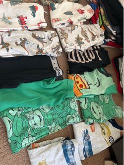 Boys PJ’s Lot Size 5T