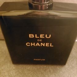 Chanel de Bleu