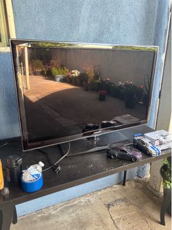 Samsung 42” TV