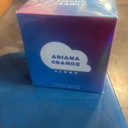 brand New ARIANA GRANDE cloud perfume brand new 