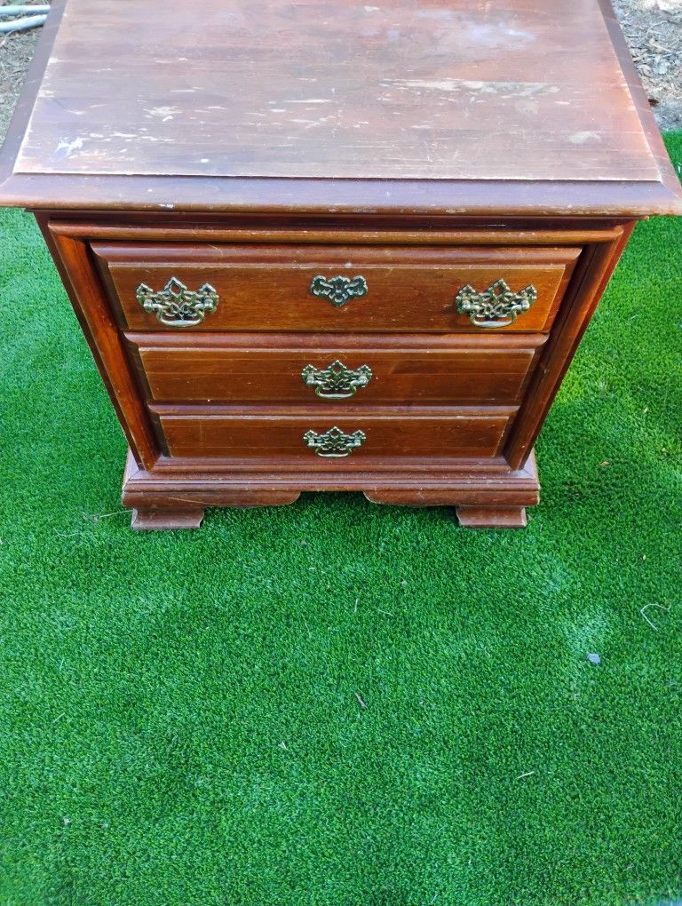 End Table-$20