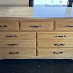 solid wood 7 drawers dresser light brown L61”*D18”*H33”(address in description)
