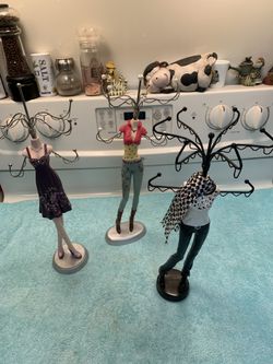 Jewelry holders