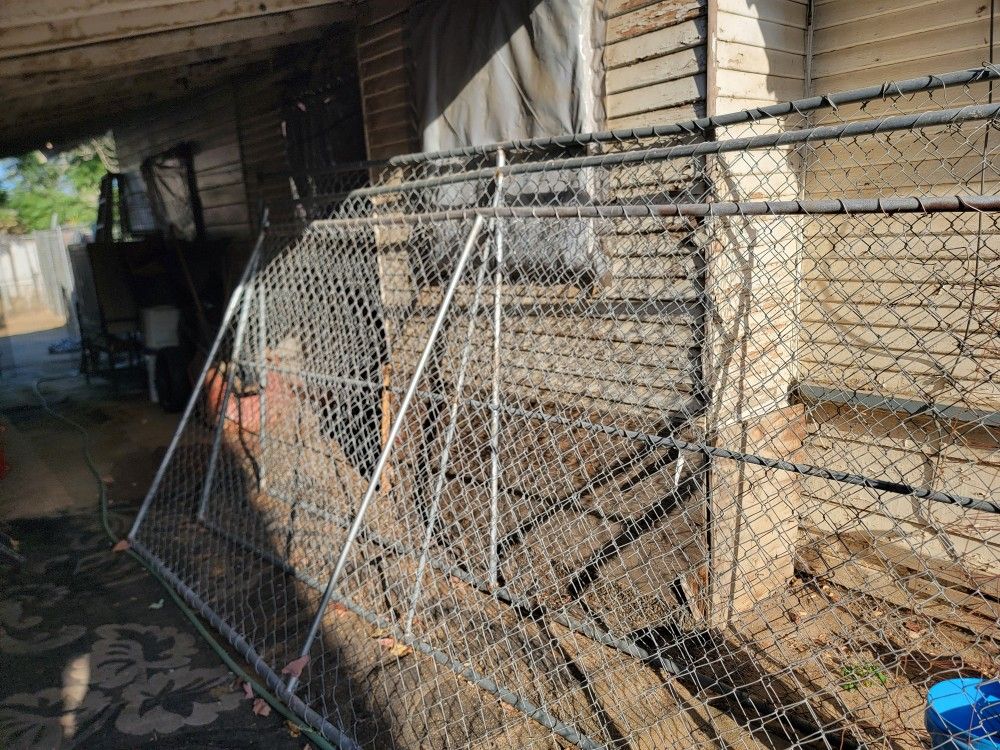 Chain Link Panels $25