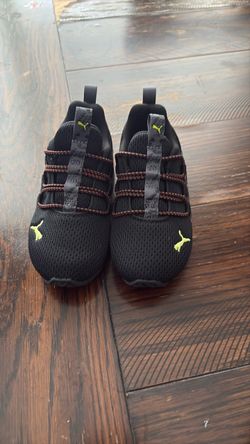 Kids shoes