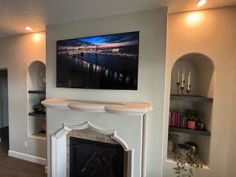 Samsung 1080P Flat Screen TV