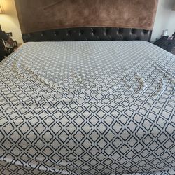 King size bed frame with 4 drawers